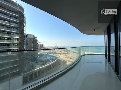 BAY CENTRAL-1 BEACHFRONT 2-BR APARTMENT - RESALE