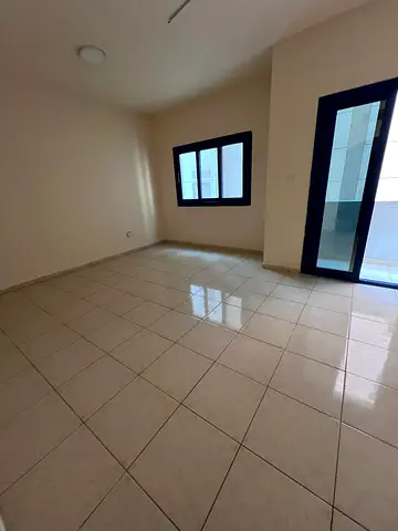 Spacious studio apartment for rent in Al mgarra | Suitable for family accommodation