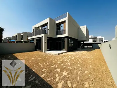 Luxury 4BR+Maid | L-Shaped Plot | Walk to Clubhouse