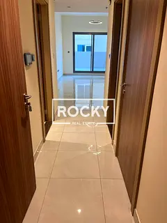 1BR +Store Apt Open Kitchen Apt with Fridge &amp; Cooking Range &amp; Aminities in Al Barsha 1