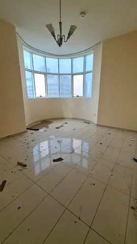 شهر مجاني لغرفه و صاله واسعه بالقصباء -النسر بلازا - مناسبه لعائله صغيره مع جيم ومسبح مجانا