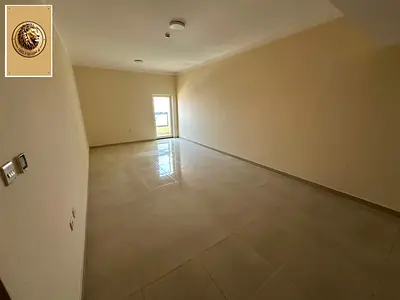 2️⃣ شقة فاخرة بالجرف 2 قرب محكمة عجمان | مساحات كبيرة | تسهيلات دفع.