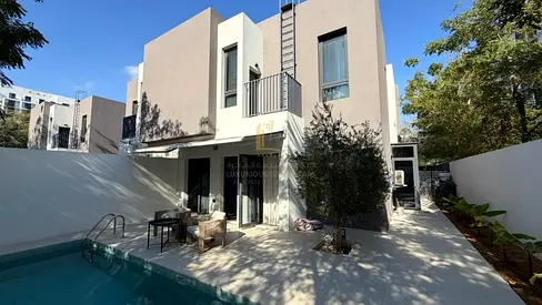 🏡 For Sale | Luxury Corner Townhouse in Aljada – Sharjah