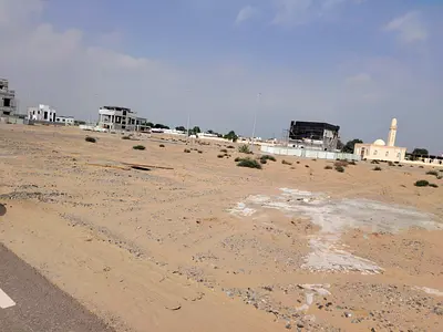 أرض استثمارية للبيع في الصجعة على شارع 36 بموقع استراتيجي قوي