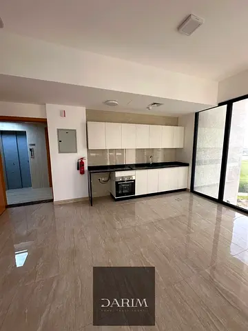 ✨ شقة استوديو للإيجار - الزورا، عجمان إطلالة على الجولف/المجتمع