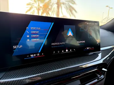 2025 BMW M3 thumbnail 15