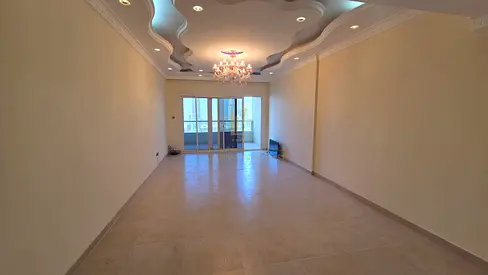 للبيع شقة مميزة مع اطلالة بحرية كاملة  في برج أساس