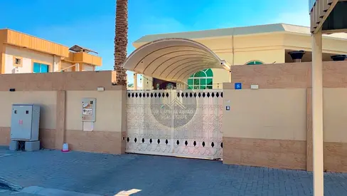 للإيجار فيلا دور واحد بالدراري