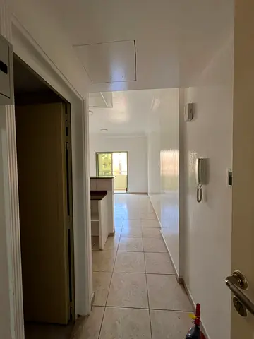 Studio with balcony in Al Majarah, Sharjah. Suitable for a small family, in a clean building with a prime location close to all amenities.