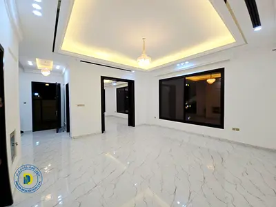 موقع استراتيجي لجميع الجنسيات فيلا فاخرة 6غرف بالحليو2 وروف شامل رسوم التسجيل