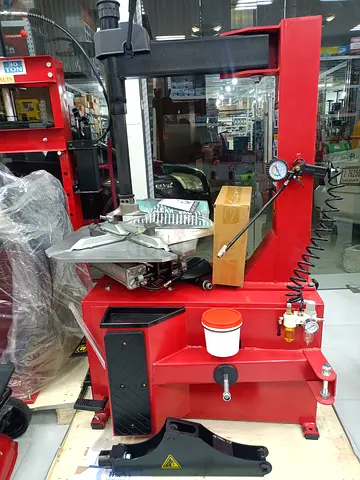 Tire changer Machine