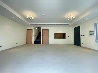 BRAND NEW !! CORNER VILLA !! 5BR WITH MAIDROOM