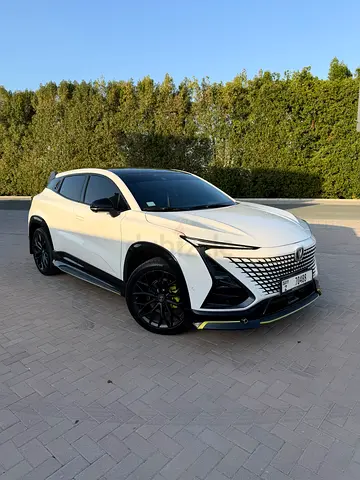 *TOP OF THE RANGE* *DEALER MAINTAINED*