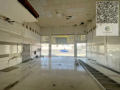 Invest in Your Business & Family – 900 SQFT Showroom for Rent