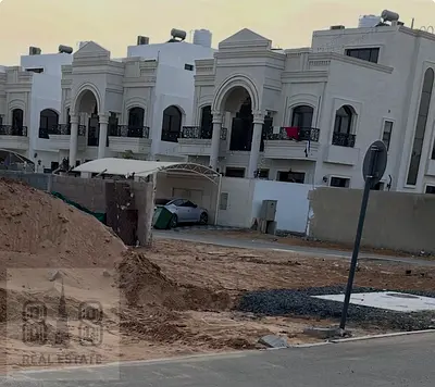 كورنر بدون مقدم قسط  على 11 شهر - K