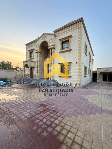 فيلا في منطقة الروضة 3