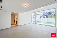 3 Bedrooms Type A Middle Unit Close To Pool