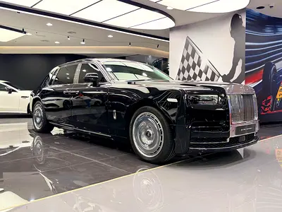 صورة 7 لـ 2025 ROLLS-ROYCE PHANTOM
