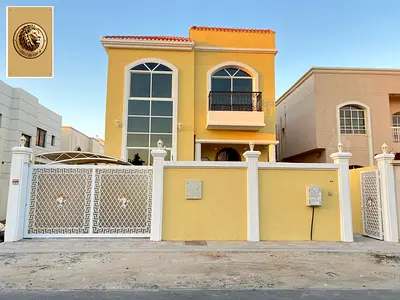 الموقع: الروضة 2 قريبة جداً من شارع الشيخ عمار منطقة سكنية هادئة ومخدومة بالكامل سهولة الوصول إلى دبي والشارقة  تفاصيل الفيلا: