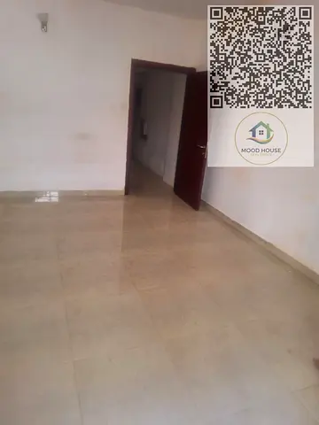 استوديو للايجار السنوي في الراشدية 3 قريب من جميع الخدمات