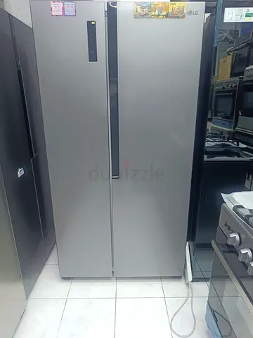 LG Latest Model Side-by-Side Fridge Freezer – 90cm | AED 2000