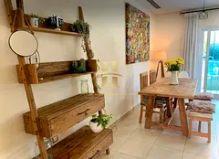 Vacant | 1BHK Converted Into 2 BHK | Spacious