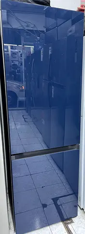 Svmsung bespoke bottem fridge blue collar