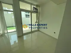 UNFURNISHED 3 BEDRROM TOWNHOUSE AVAILABLE FOR RENT