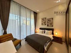 FULLY FURNISHED | PARK AND POOL VIEW | WITH POOL