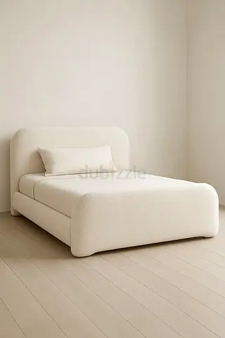 New Modern Soft Bed with Curved Edges