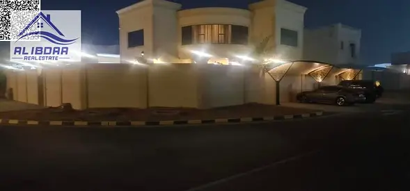 🏡 فيلا فاخرة للبيع – منطقة الرقايب 1، عجمان فيلا سكنية راقية بتشطيب سوبر ديلوكس، زاوية على شارعين، بمساحة كبيرة ومواصفات مميزة.