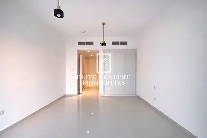 VACANT | STUDIO | PRIME LOCATION | SPACIOUS