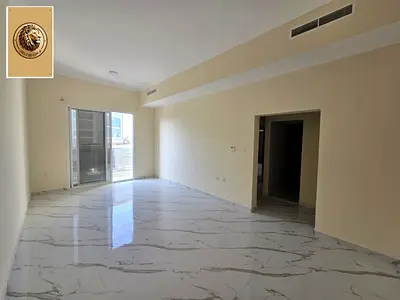 للإيجار في إمارة عجمان – موقع الإمارات 1 🏡 فرصة مميزة للسكن العائلي الراقي ✨ 🔹 غرفتين وصالة بمساحة واسعة جداً 🔹 3 حمامات 🔹 بلكونة بمساحة كبيرة جدا