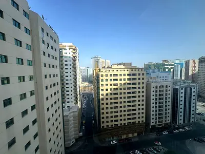 *للبيع شقة رائعة غرفتين وصاله في برج نجمه القناه*