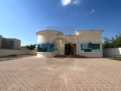 لايجار في الشارقة منطقة الرحمانيه موقع مميز