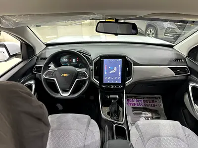 Chevrolet Captiva LS, миниатюра 7