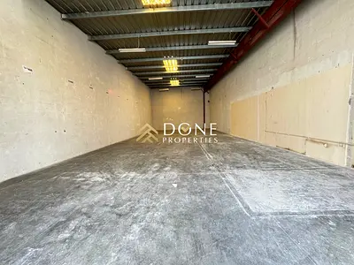 Luxury wharehouse for storage very prime lecation Business area ready to move only jest 130k