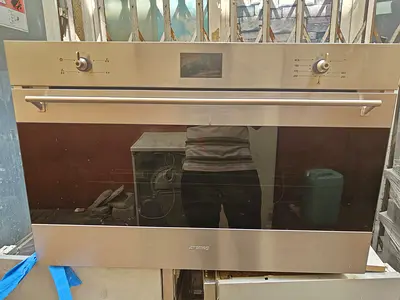 SMEG latest model full gass oven with fan built-in 90cm integrated  model