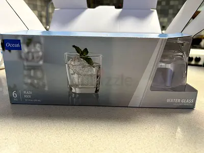 Ocean Glass - Kitchen