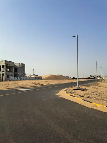 للبيع ارض زاوية سكينة في الحوشي