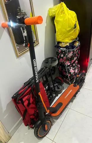 Urgent sale Foldable Electric scooterسكوتر  كهربائي للبالغين قابل للطي