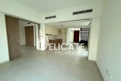 Bigger Space | Corner Unit | Vacant and Ready
