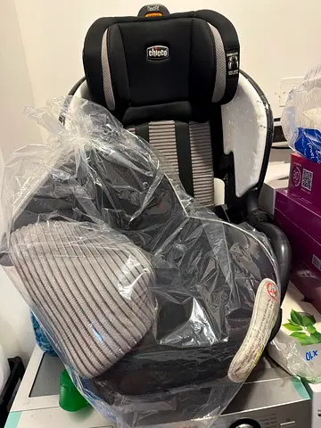 Chicco Car Seat for Safe Travel