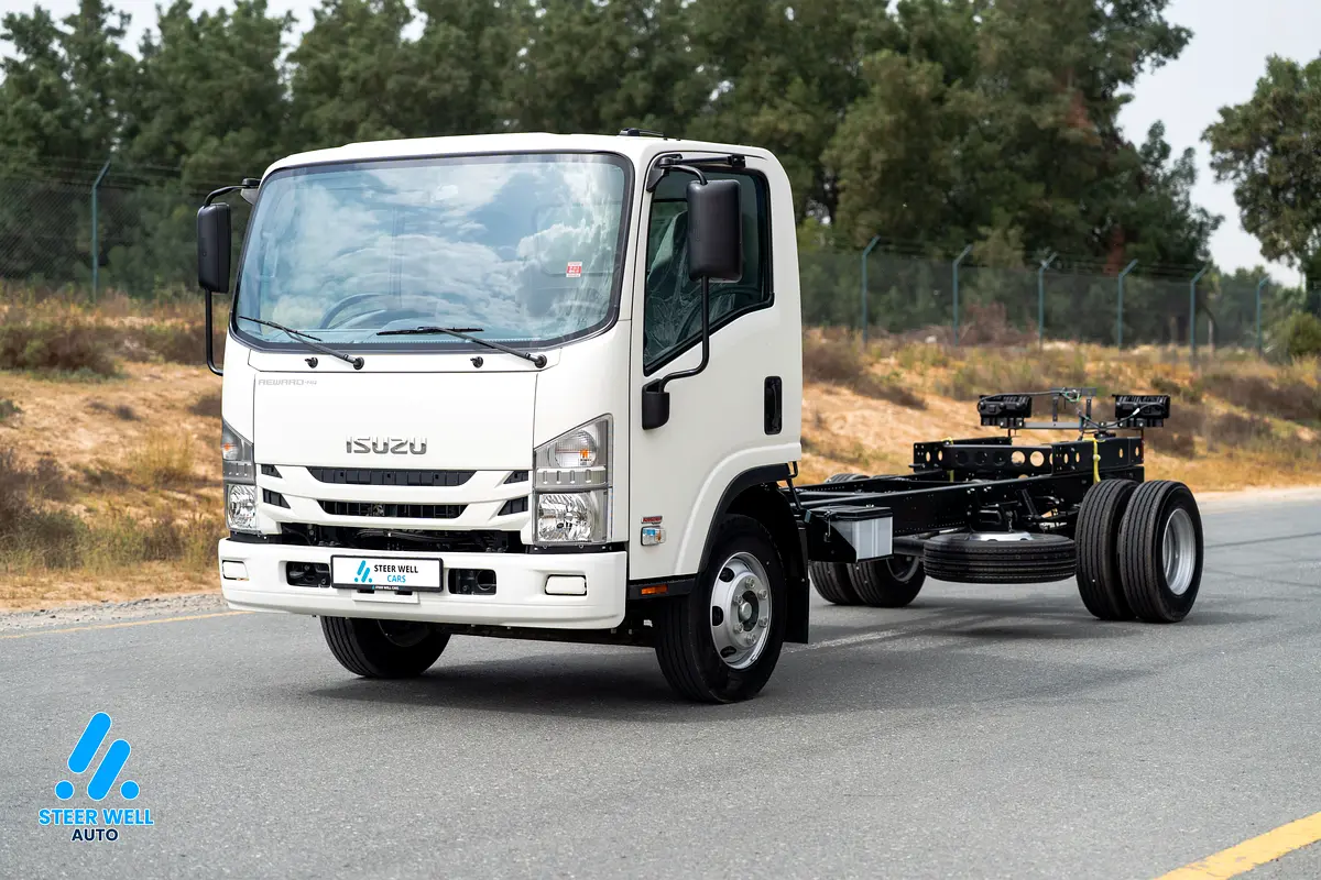 Isuzu N-SERIES 2025 — photo 1 of 16