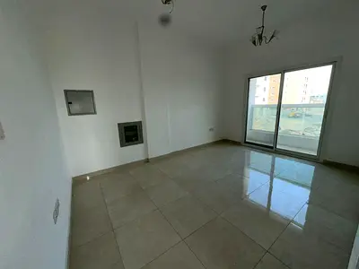 غرفه وصاله اتنين حمام تانى ساكن بالجرف 3 مساحه كبيره قريب من مخرج محمد بن زايد