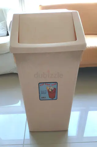 Practical Trash Bin