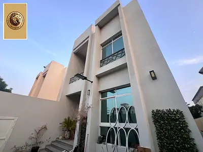 You now own a semi-new villa in a strategic location - Al Mowaihat 2.