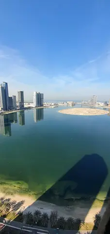 للإيجار شقة غرفتين وصالة إطلالة أمامية رائعة على البحيرة في منطقة الخان