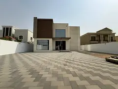 Luxurious 6BR | Modern |Maid Room