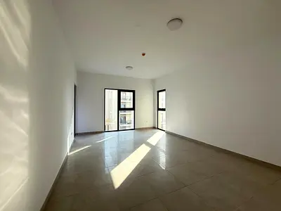 For Rent luxurious 3-bedroom apartment with a master bedroom in Sapphire Residence.